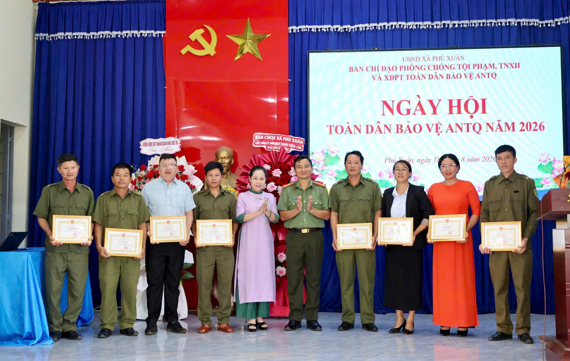 Phú Xuân tổ chức Ngày hội toàn dân bảo vệ an ninh tổ quốc năm 2026.