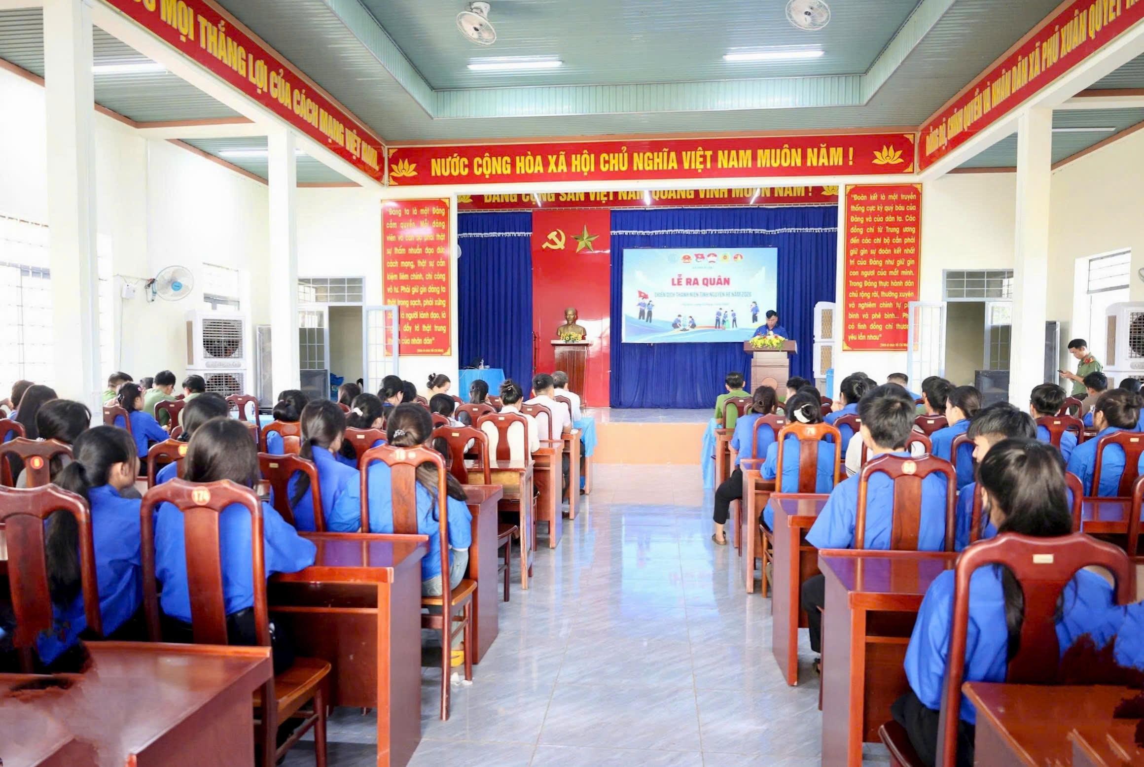 Xã Phú Xuân ra quân Chiến dịch Thanh niên tình nguyện hè năm 2026.