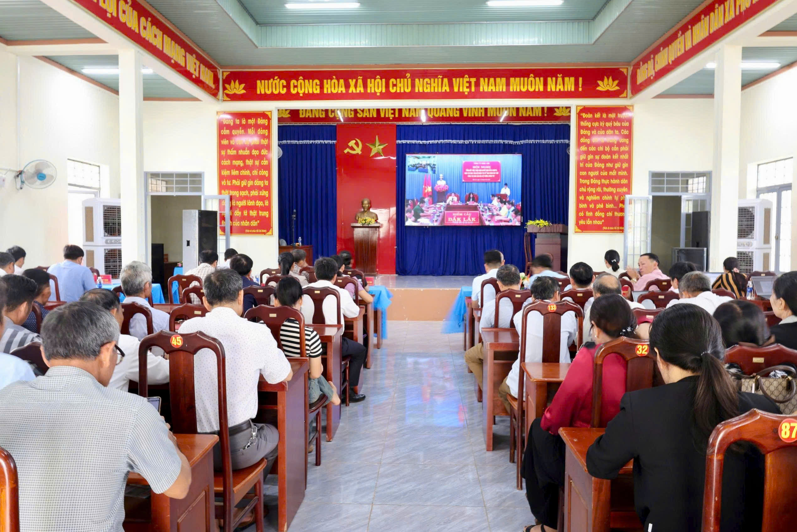 Hội nghị tổng kết thực hiện Nghị quyết số 23-QĐ/TW của Bộ chính trị về công tác dân vận của hệ thống chính trị.